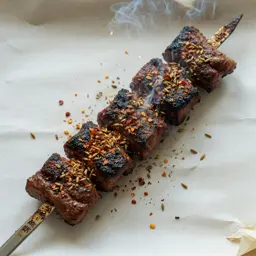 炭火烤羊肉串（10串）