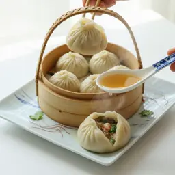 三鲜灌汤包（一笼6只）